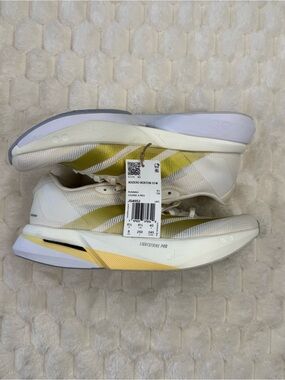 Adidas Adizero Boston 13 Women’s Running Shoes Size 8 - White/Gold